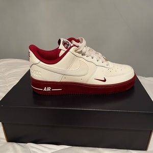 Nike Air Force 1 07 brand new.